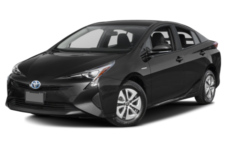 2017 Toyota Prius MPG, Price, Reviews & Photos | NewCars.com