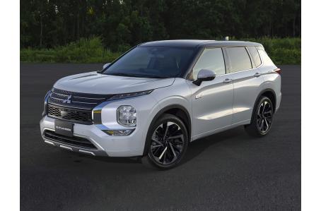 2024 Mitsubishi Outlander PHEV Exterior