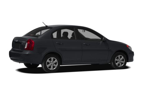 2010 Hyundai Accent MPG, Price, Reviews & Photos | NewCars.com