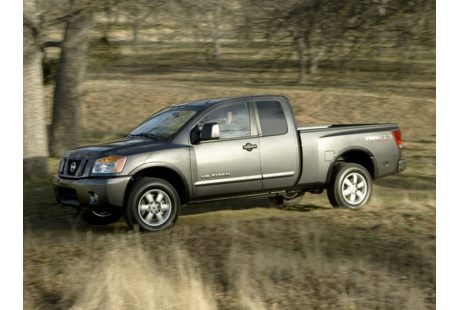 2010 Nissan Titan MPG, Price, Reviews & Photos | NewCars.com