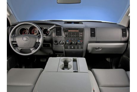 2010 Toyota Tundra MPG, Price, Reviews & Photos | NewCars.com