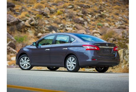 2013 Nissan Sentra MPG, Price, Reviews & Photos | NewCars.com