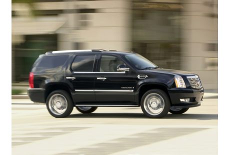 2014 Cadillac Escalade MPG, Price, Reviews & Photos | NewCars.com