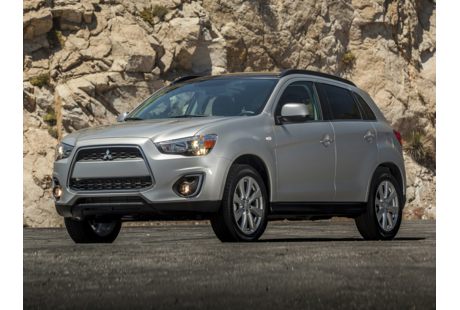 2014 Mitsubishi Outlander Sport MPG, Price, Reviews & Photos | NewCars.com