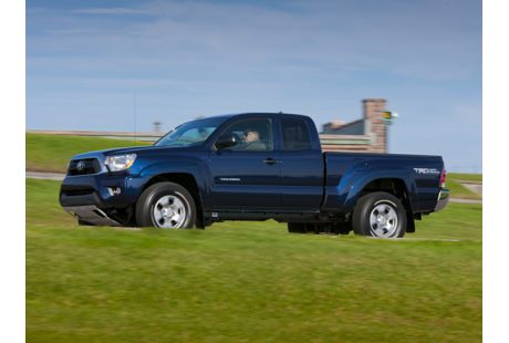 2015 Toyota Tacoma MPG, Price, Reviews & Photos | NewCars.com