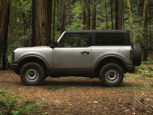 2021 Ford Bronco Specs, Price, MPG & Reviews